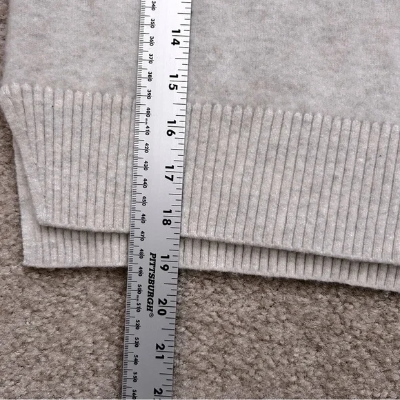 Abercrombie & Fitch Cashmere Mock Neck Sweater - Picture 7 of 7